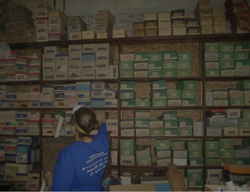 Family Inherits Old Building and Unearths a Fortune in Hidden Treasures