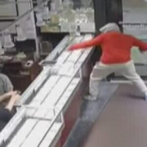 Individual In Chicago Jewelry Shop Targeted By Thief Uses Firearm To Defend Self From Robber