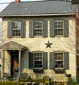 If You Spot A Home With A Star On It, Here’s What It Means