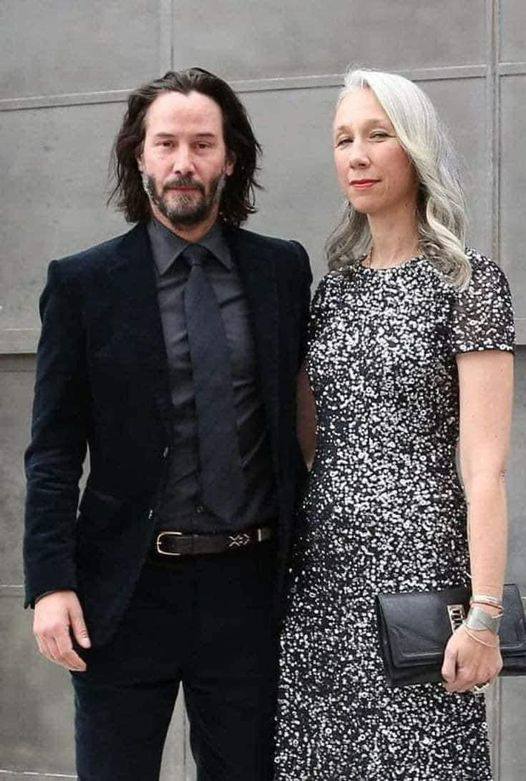 What Reeves’s Fair-Haired Fiancée Used to Look Like Before Her Relationship with the Hollywood Star