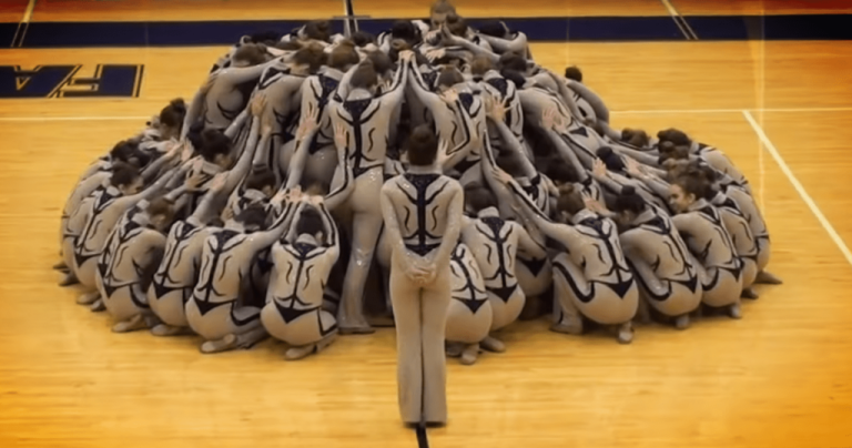 High School Girls Raise Eyebrows With Unexpected Twist! What They Did Next Will Leave You in Awe…