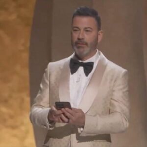 Jimmy Kimmel Humiliates Himself By Reading Trump’s Hilarious Roast On Oscars Stage