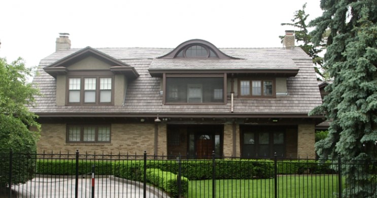 Whenever I Drive People By This House They Never Believe Me When I Tell Them Who Lives There