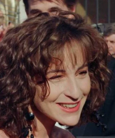 Jennifer Grey is suffering from serious health problems. What became of her?