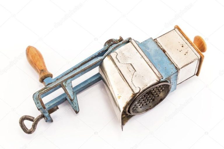 Everyone on the internet is attempting to figure out what this tooI is.