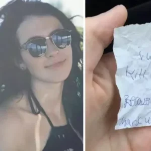 Student bought coffee and pastry for a homeless man, an hour later he put a wrinkled note in her hands that left me in tears