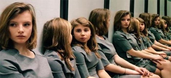 Only 3 In 10 People Can Tell How Many Girls Are In This Picture. Can You?