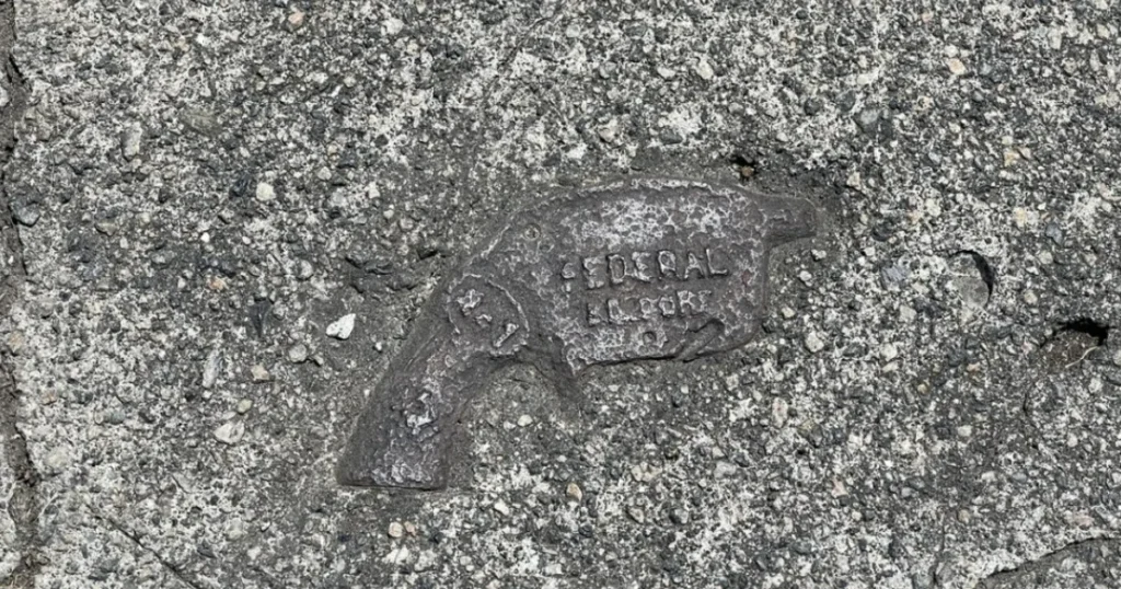 Century-Old Mystery Discovered in City Park Sidewalk—You Won’t Believe What It Is!
