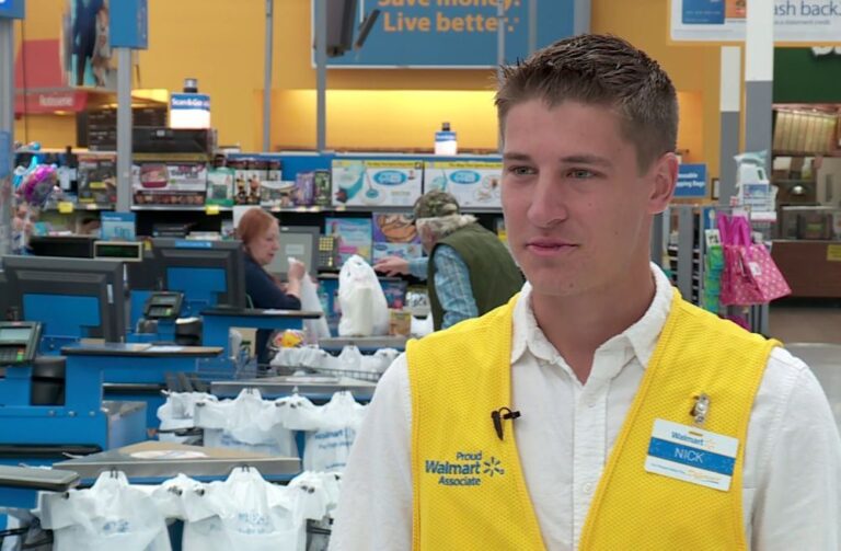 Cashier Has The Perfect Response When Shopper Gets On ‘Express Line’ With To Many ltems