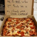 Pizza Delivery Man Writes A Warning On A Pizza Box And Stops A Bad Marriage