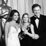 This original Oscars photo from 1972 hasn’t been edited. Observe it closely.
