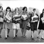 Woman tries grandmother’s 1950s honeymoon wardrobe and people can’t believe how good it is