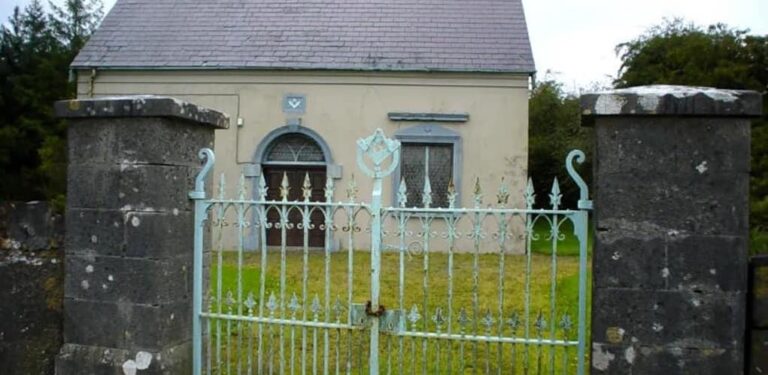 My Mom Told Me Not to Visit for 3 Months Due to ‘Renovations’ — When I Decided to Surprise Her, I Discovered the Gory Truth She Was Hiding