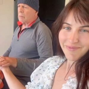 Bruce Willis Holds On Tightly To His Daughter’s Hand As He Spends Thanksgiving With His Family