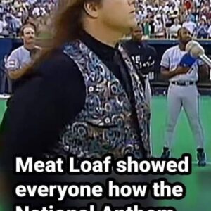 Meat Loaf showed everyone how the National Anthem should be sung.(VIDEO)