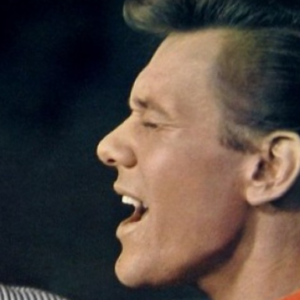 The Righteous Brothers Singing ‘Unchained Melody’ Will Send Chills Down Your Spine