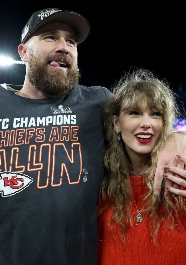 BREAKING: NFL’s Travis Kelce Announces He’s Leaving Elon Musk’s ‘Hate Machine’ X App, Calling It a ‘Toxic Waste Dump’ After Scathing and Hurtful Comments About Taylor Swift.