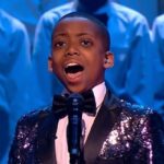 Nothing like this has ever happened before! 😱 Simon Cowell is stunned as a little boy begins to sing, leaving the whole crowd gasping.