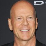Stopped recognizing his family!» This is what aphasia has done to actor Bruce Willis Source