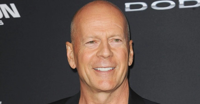 Stopped recognizing his family!» This is what aphasia has done to actor Bruce Willis Source